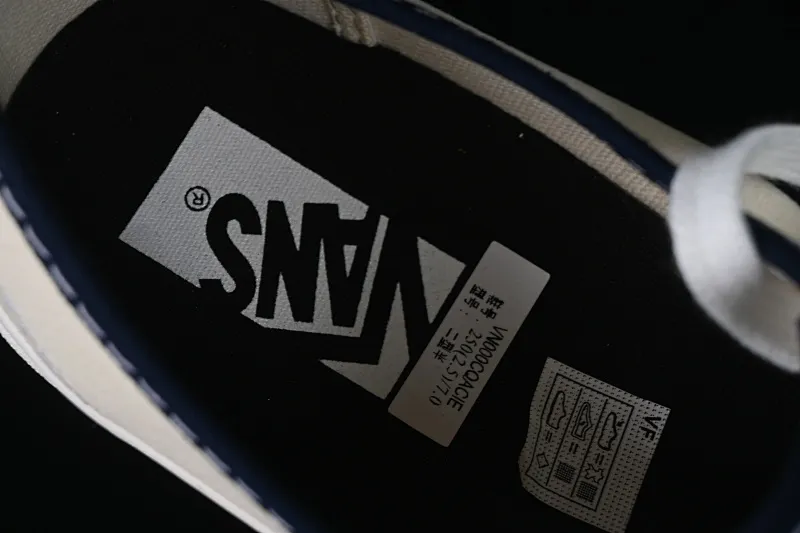 All categories Vans Vans series Vans Low Vans low-top Vans Authentic Reissue 44 Vans official high-end branch low-top casual sneakers VN000CQACIE